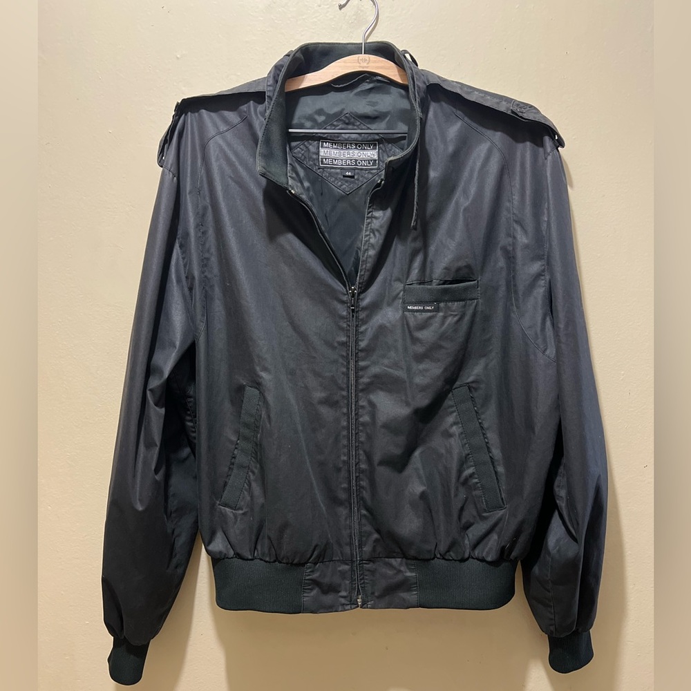 Vintage Members Only Black Bomber Jacket
Men’s Size 44